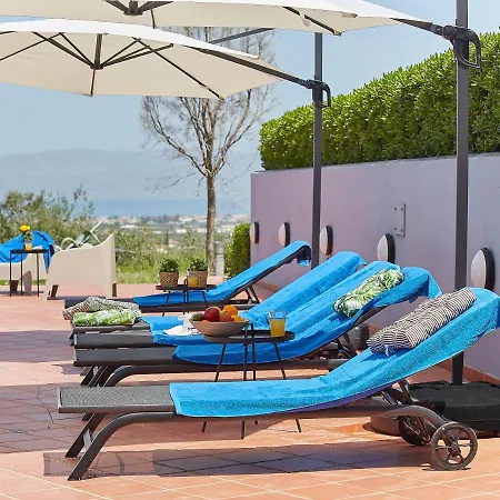 Βίλα Dennis Βραχάτι