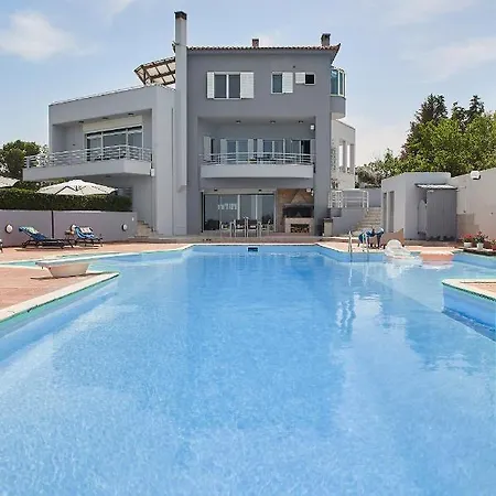 Villa Dennis Vrahati