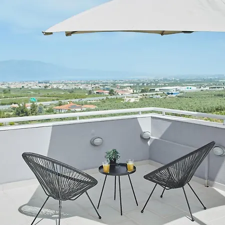 Βίλα Dennis Βραχάτι