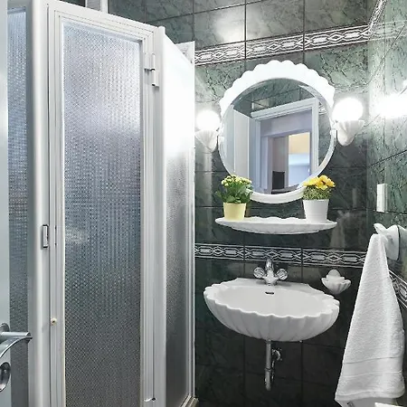 Dennis * Βραχάτι