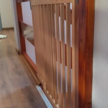 Dennis Βίλα Βραχάτι